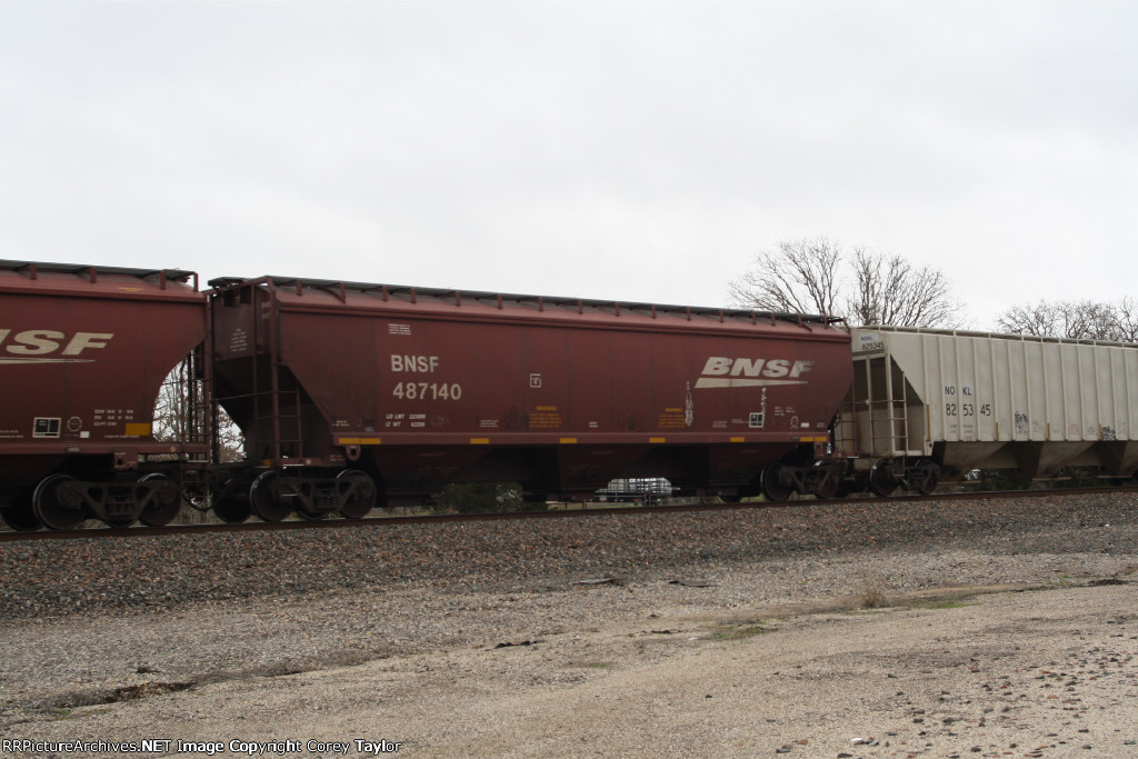 BNSF 487140